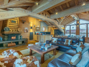 Chalet de Standing avec Cheminée et Sauna, Proche du Centre de Val-d'Isère - FR-1-694-14 Val-D'isère